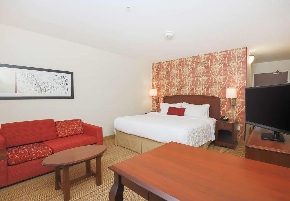Courtyard By Marriott Salinas Monterey Ξενοδοχείο Εξωτερικό φωτογραφία