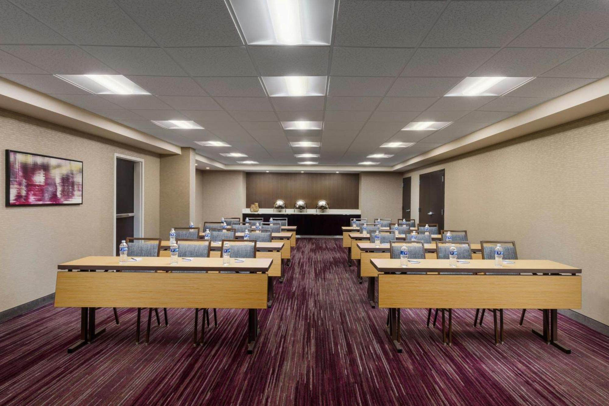 Courtyard By Marriott Salinas Monterey Ξενοδοχείο Εξωτερικό φωτογραφία