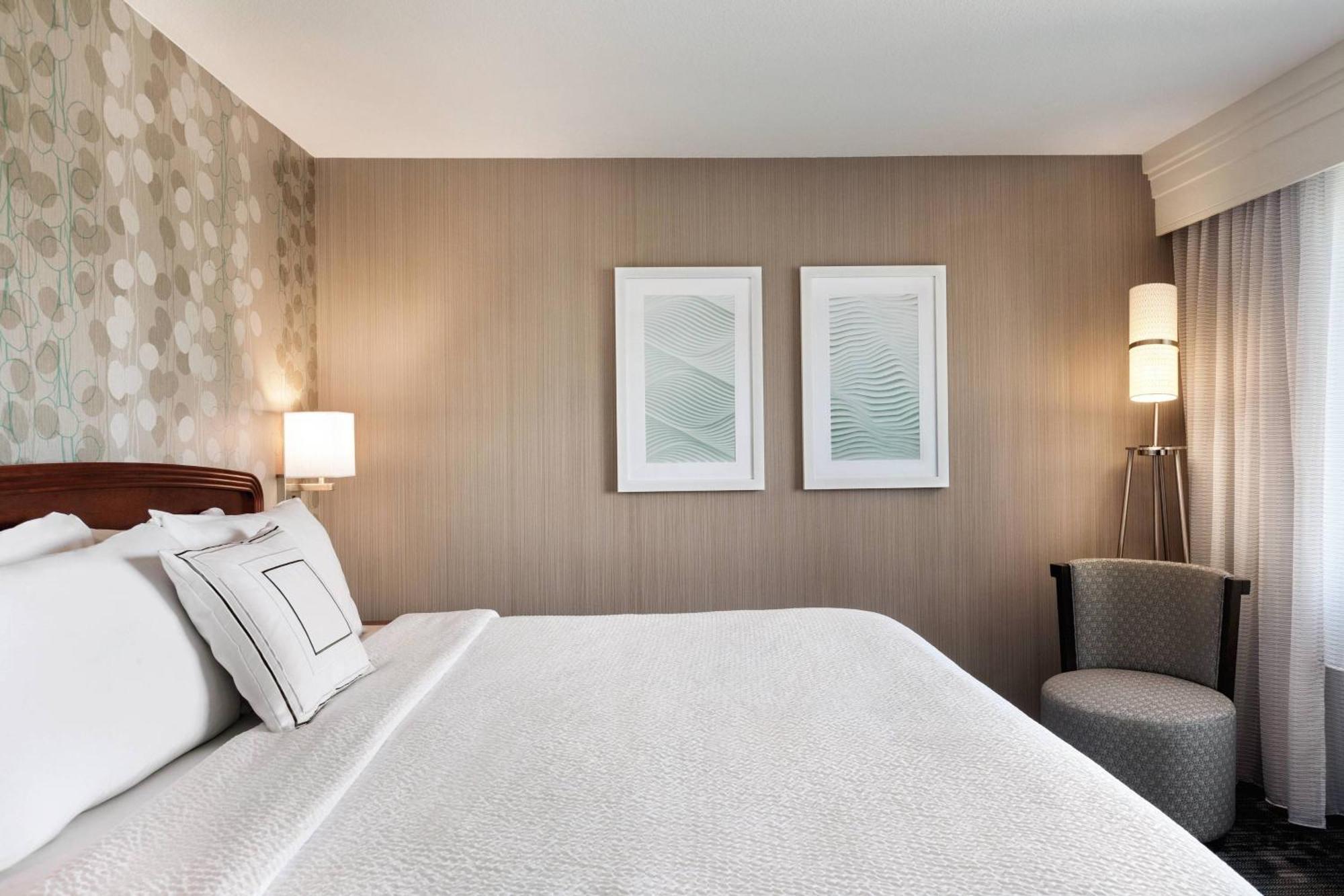 Courtyard By Marriott Salinas Monterey Ξενοδοχείο Εξωτερικό φωτογραφία